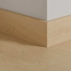 Pergo Plinthe et finition murale — Plinthe parquet assortie Chêne Soyeux 2400 × 14 × 77 mm