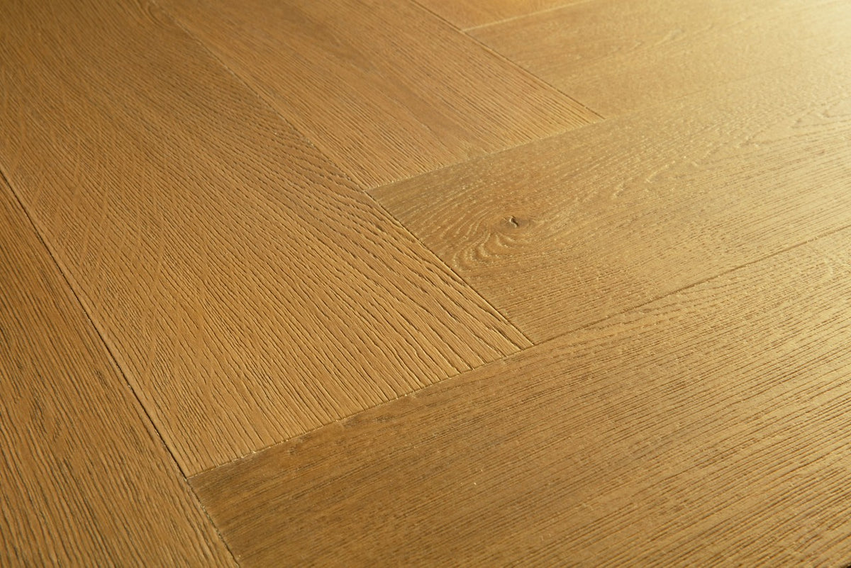 Sol stratifié Pergo Kungshamn Chêne Artisanal 8 mm - détail du relief de surface