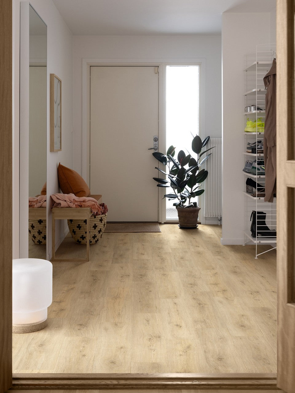 Sol stratifié Pergo Drammen Chêne De Cornouailles 8 mm - en situation dans un intérieur (3)