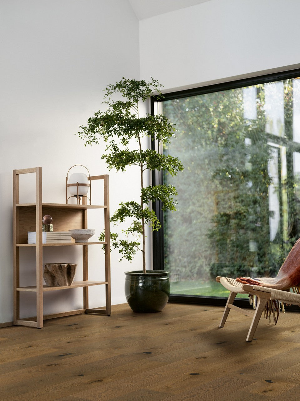 Parquet semi-massif Pergo Lofoten Chêne Brun 13 mm - en situation dans un intérieur (7)