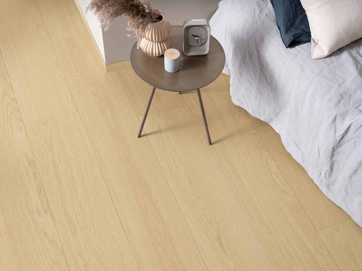 Sol stratifié Pergo Visby Pro Chêne Bain de soleil 8 mm - en situation dans un intérieur