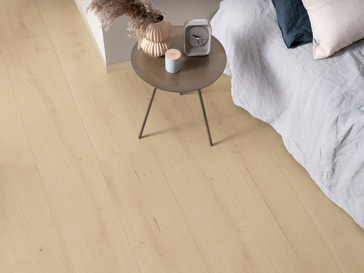 Sol stratifié Pergo Visby Chêne Pierre d'argile 8 mm - en situation dans un intérieur