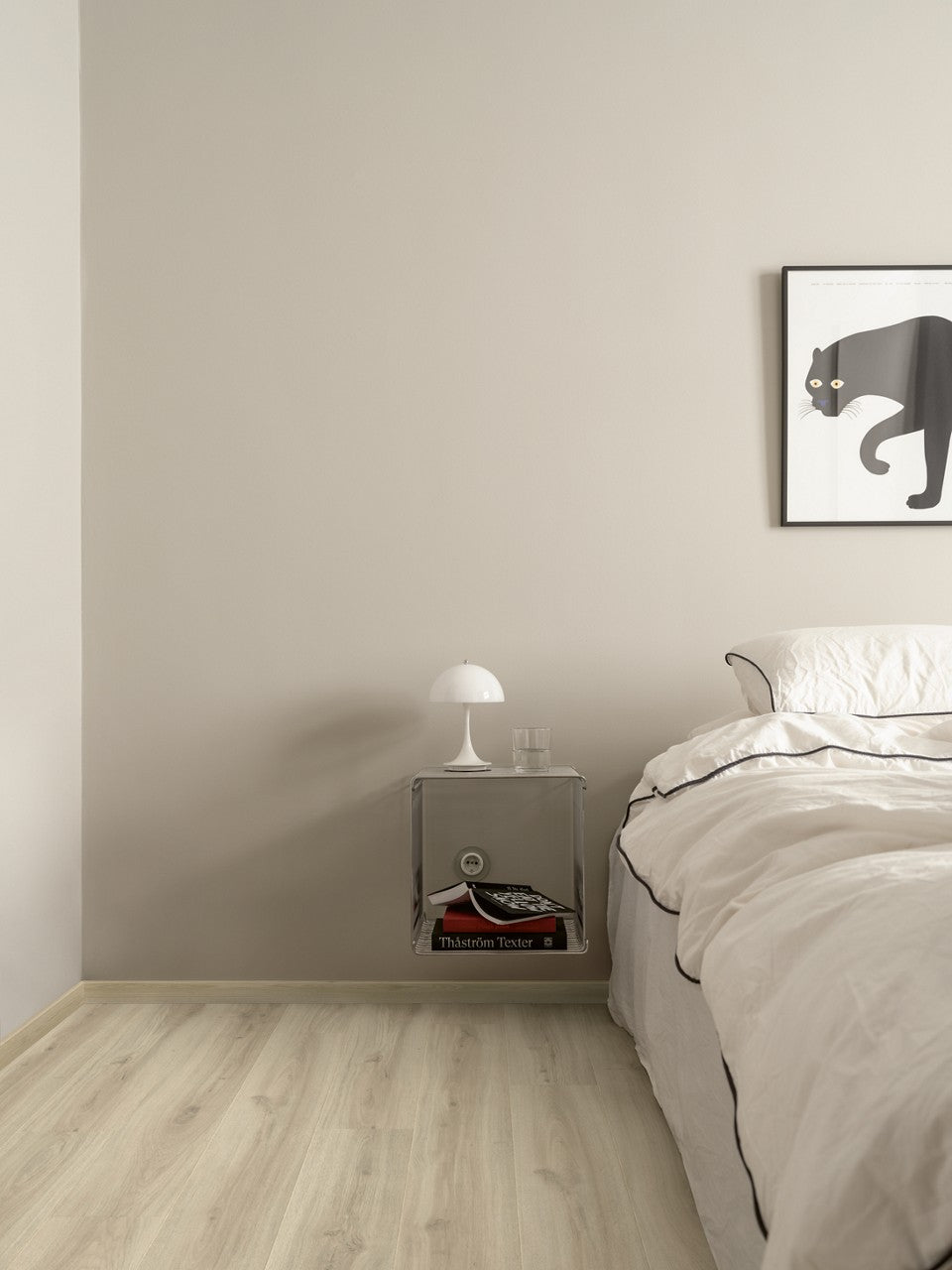Sol vinyle rigide Pergo Namsen Pad Pro Chêne Héritage Blanc 5 mm — interior05