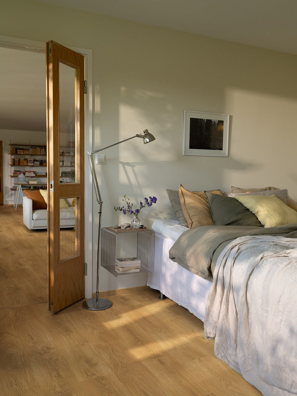 Sol stratifié Pergo Perstorp Pro Chêne naturel 8 mm - en situation dans un intérieur