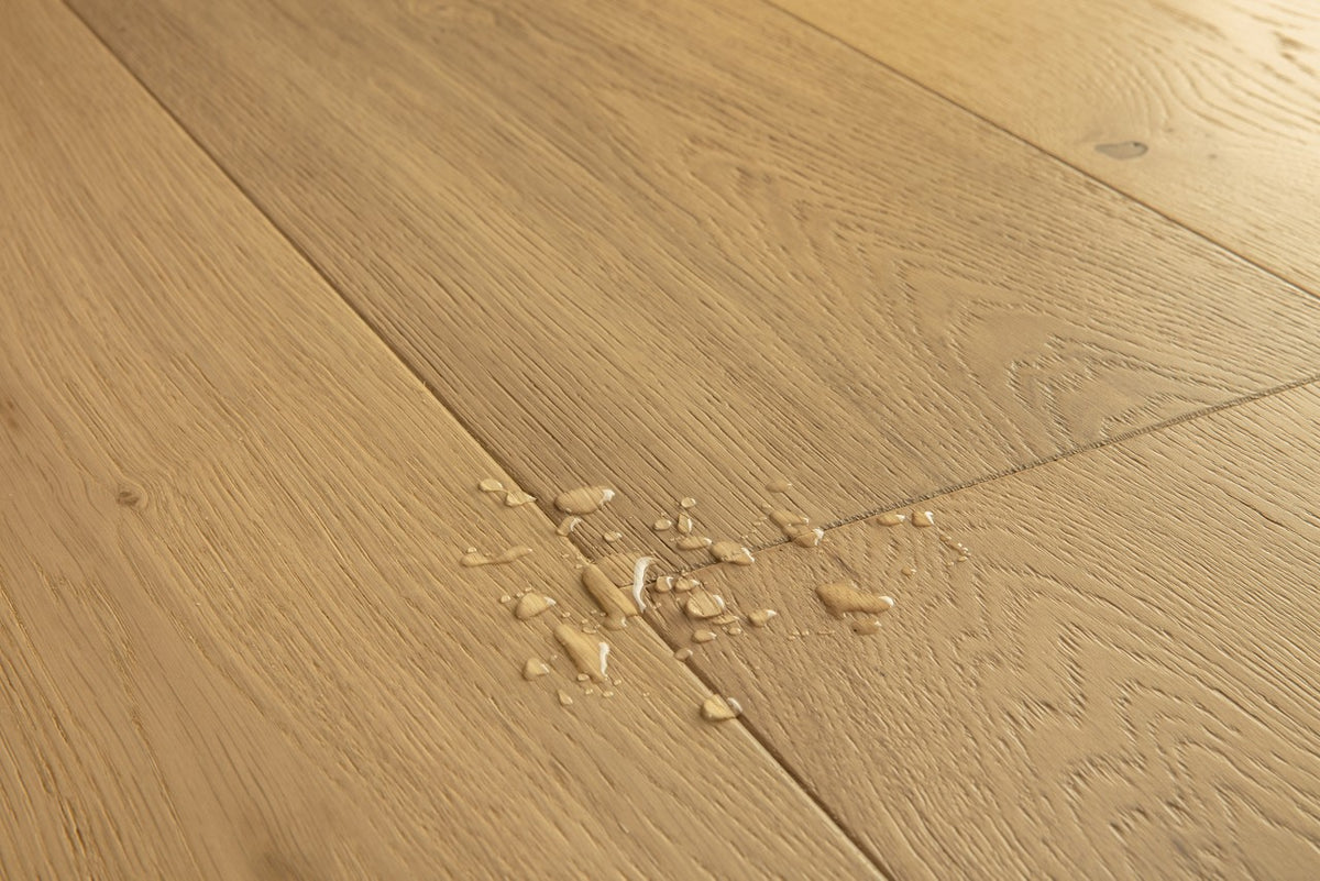 Parquet semi-massif Pergo Svalbard Chêne Sublime 13 mm - détail du relief de surface