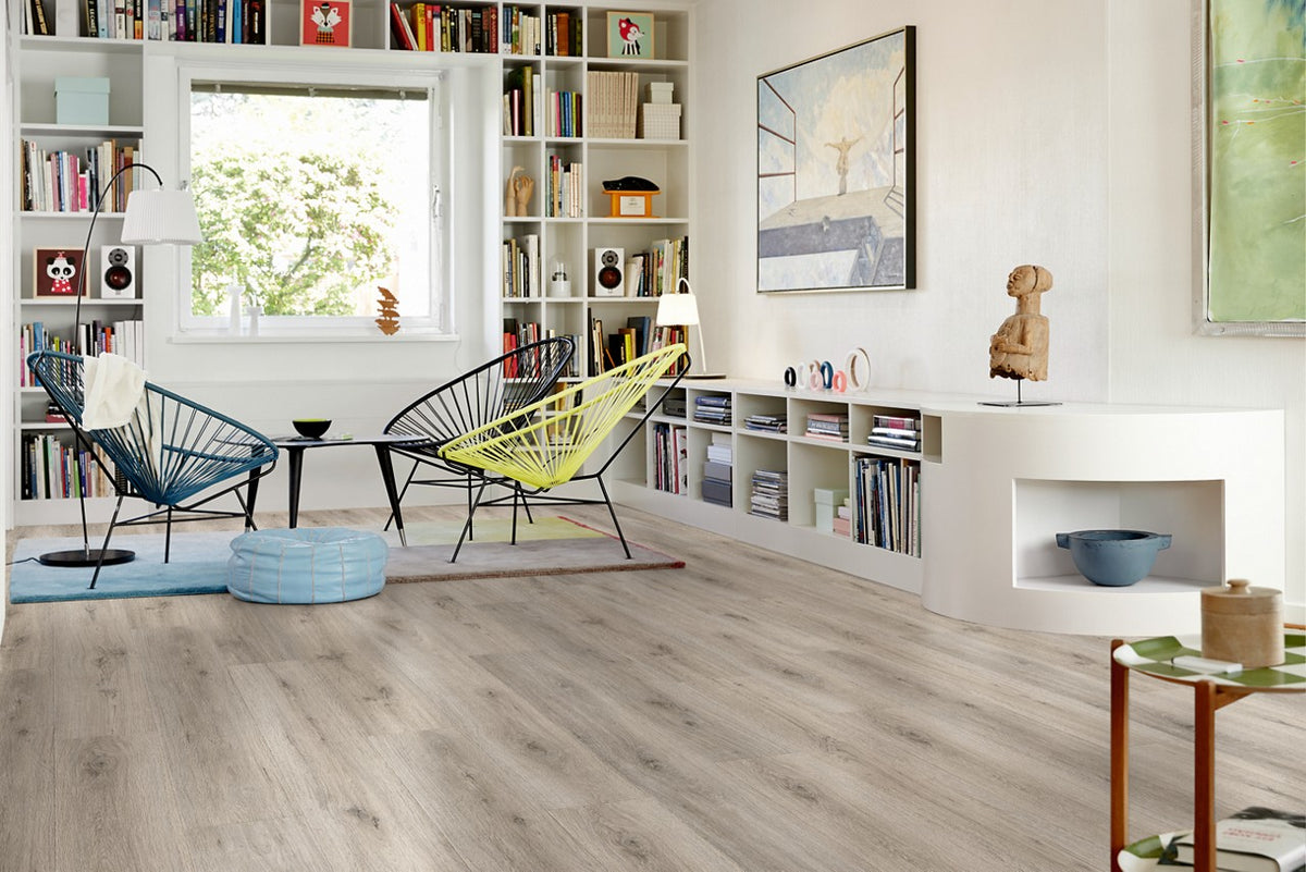 Sol stratifié Pergo Drammen Chêne Dartmoor 8 mm - en situation dans un intérieur