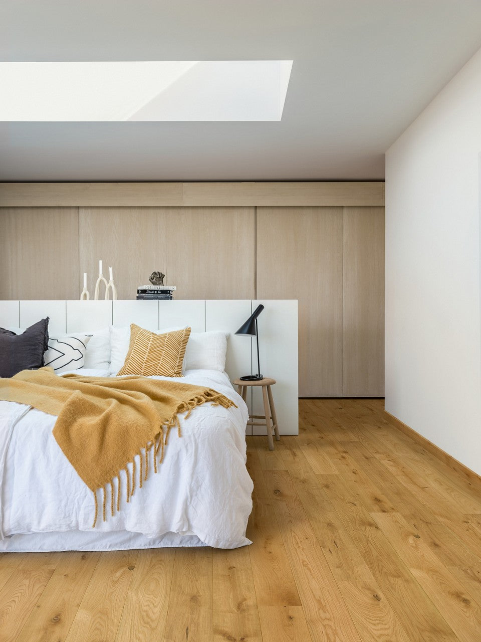 Parquet semi-massif Pergo Falster Chêne Naturel 13 mm - en situation dans un intérieur (2)