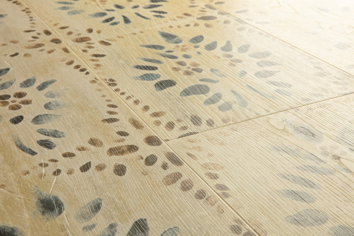Sol stratifié Pergo Odense Pro Folk 9,5 mm - détail du relief de surface (2)