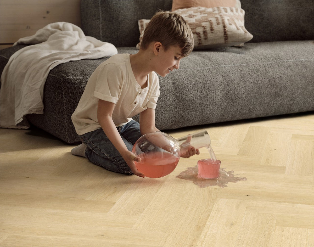 Sol stratifié Pergo Kungshamn Chêne Ivoire 8 mm - en situation dans un intérieur (6)