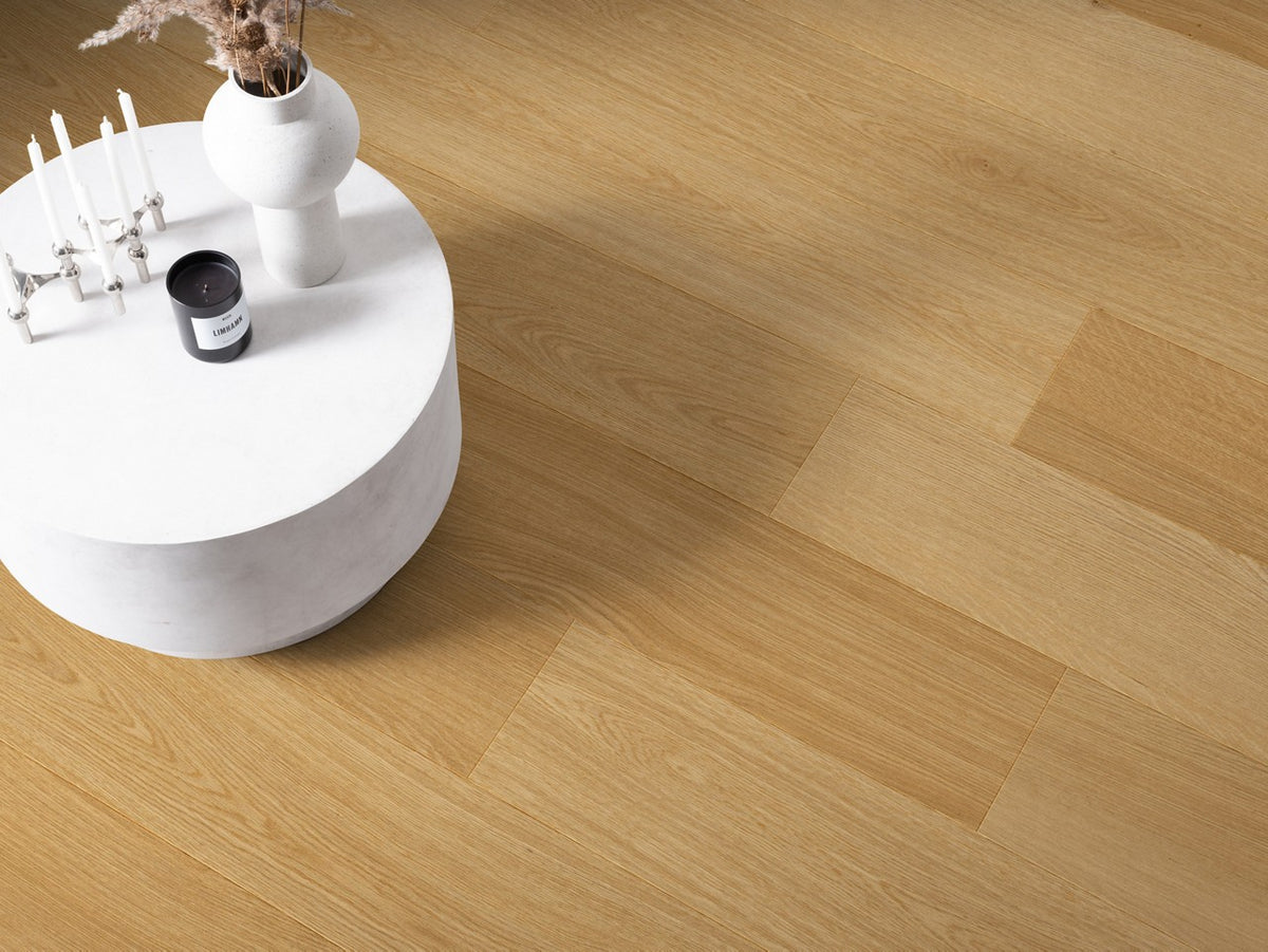 Sol vinyle rigide Pergo Glomma Pad Pro Chêne de Prairie Doré 6 mm - en situation dans un intérieur (3)