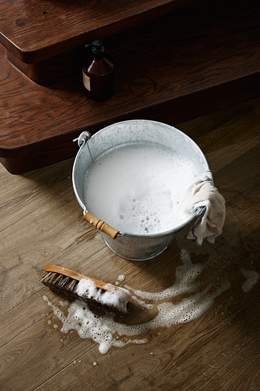 Sol stratifié Pergo Visby Pro Chêne de Ferme 8 mm - en situation dans un intérieur (2)