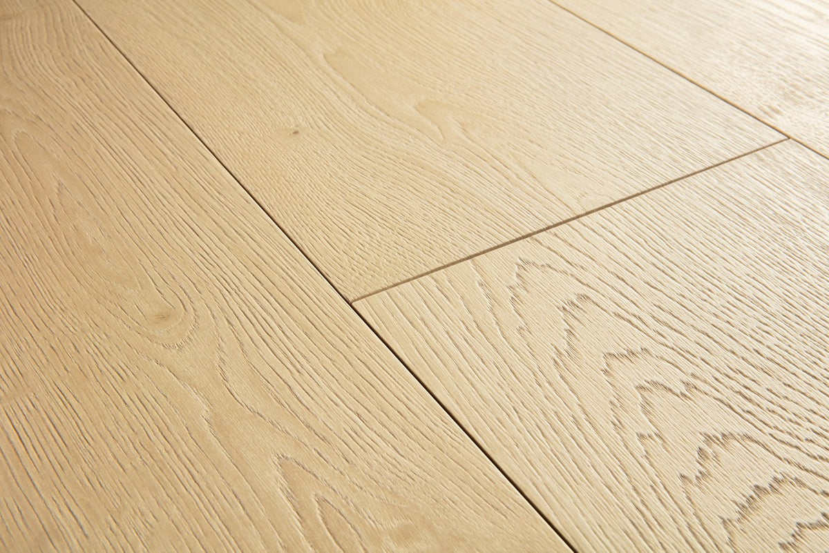 Sol stratifié Pergo Lillehammer Pro Chêne Ivoire 9 mm - détail du relief de surface