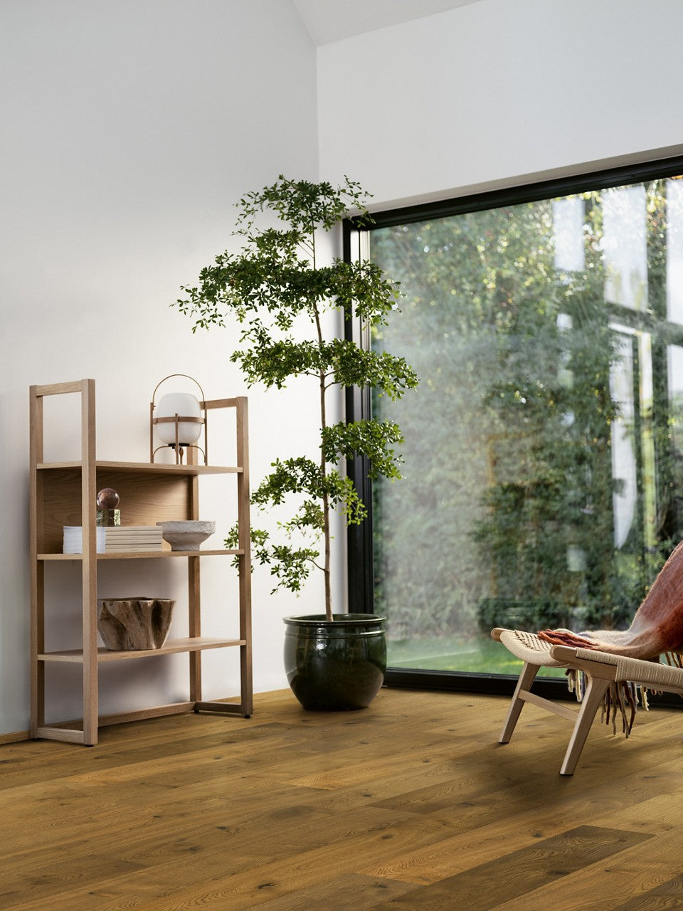 Parquet semi-massif Pergo Lofoten Chêne Brun Camel 13 mm - en situation dans un intérieur (2)