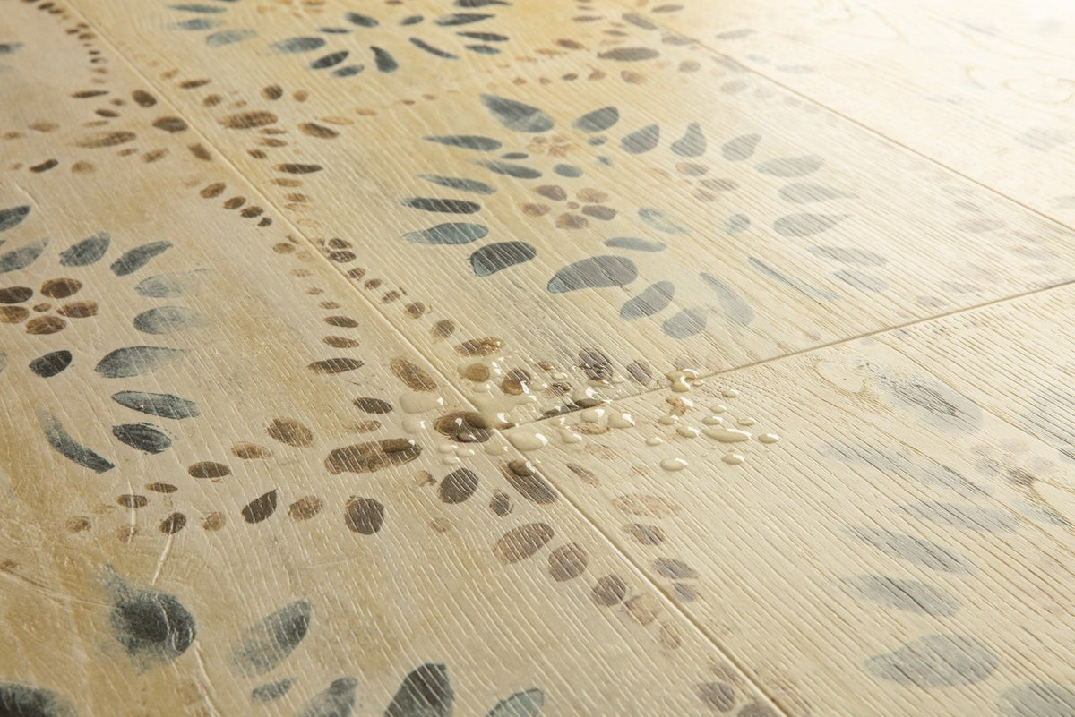 Sol stratifié Pergo Odense Pro Folk 9,5 mm - détail du relief de surface