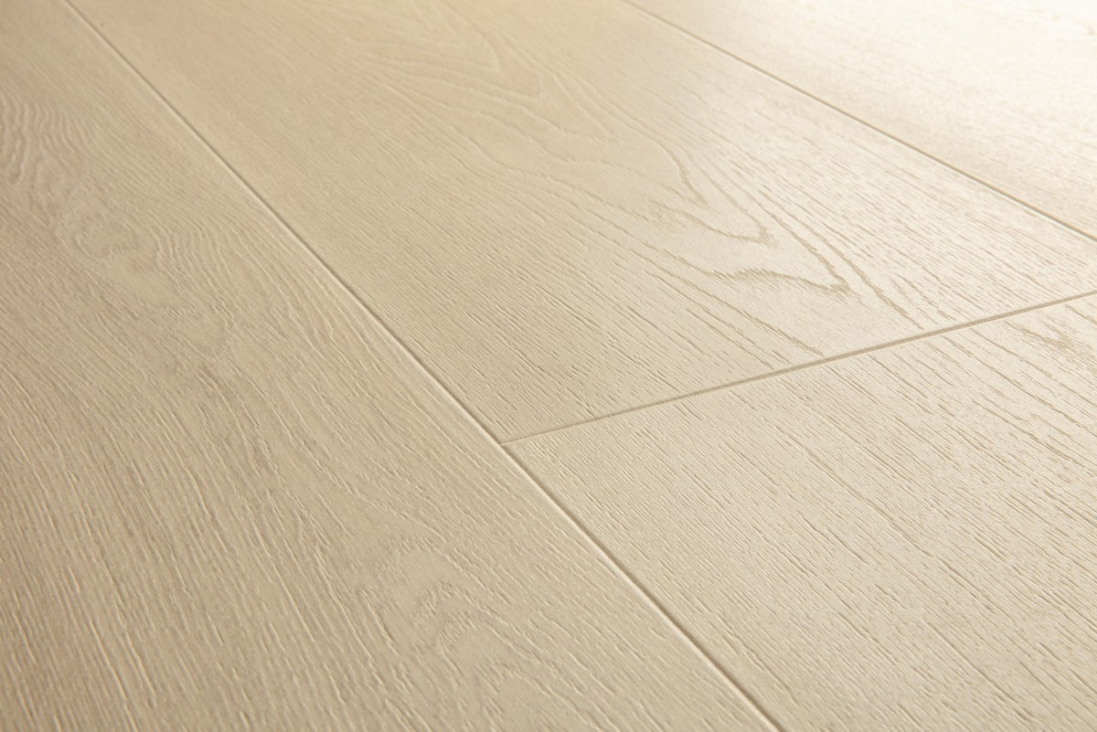 Sol stratifié Pergo Odense Chêne argile 9,5 mm - détail du relief de surface