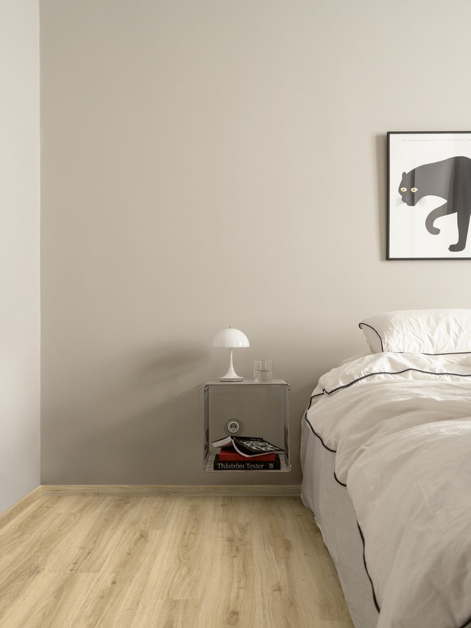 Sol vinyle rigide Pergo Namsen Pad Pro Chêne Héritage Clair 5 mm — interior01