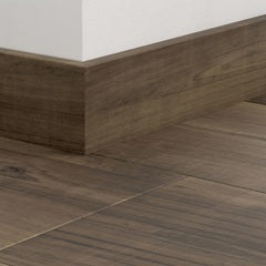 Pergo Plinthe et finition murale — Plinthe parquet assortie Rustique Fumé 2400 × 14 × 77 mm