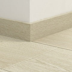 Pergo Plinthe et finition murale — Plinthe droite assortie Chêne Glacier 2400 × 12 × 58 mm
