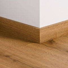 Pergo Plinthe et finition murale — Plinthe droite assortie Chêne Noisetier 2400 × 12 × 58 mm
