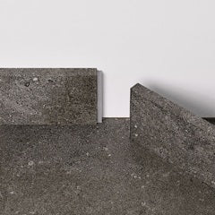 Pergo Plinthe et finition murale — Plinthe vinyle 7 cm assortie Pierre Rugueuse Foncée 856 × 12 × 70 mm