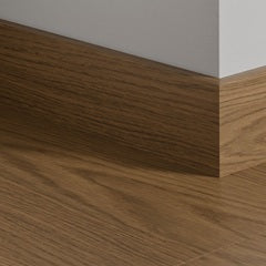 Pergo Plinthe et finition murale — Plinthe parquet assortie Chêne Bronze 2400 × 14 × 77 mm
