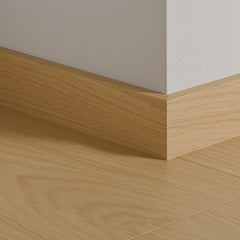 Pergo Plinthe et finition murale — Plinthe droite assortie Chêne Éclat de Châtaigne 2400 × 12 × 58 mm