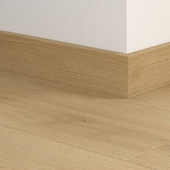 Pergo Plinthe et finition murale — Plinthe droite assortie Chêne De Vigne 2400 × 12 × 58 mm