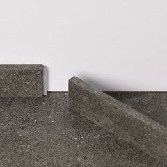 Pergo Plinthe et finition murale — Plinthe vinyle assortie Pierre Rugueuse Foncée 856 × 12 × 50 mm